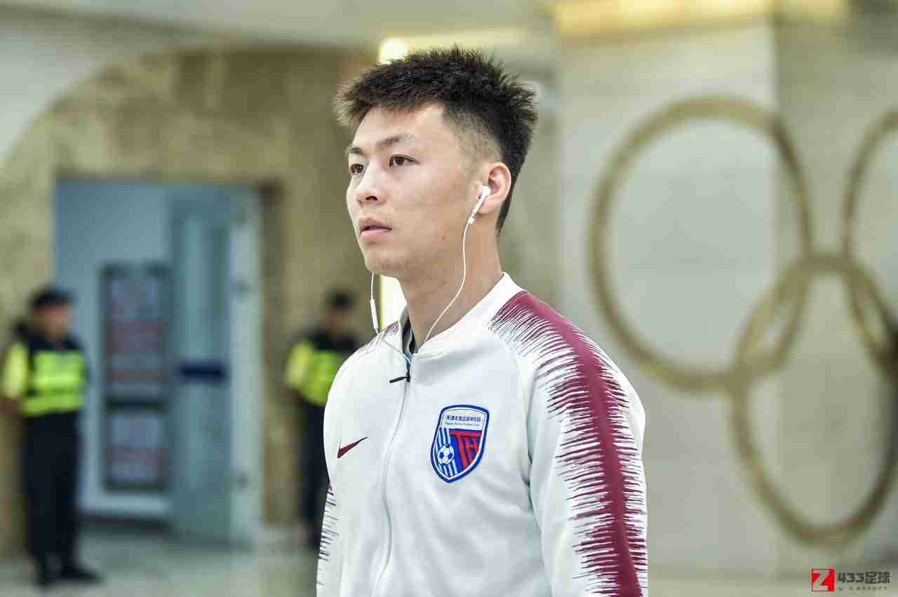 记者：除深足外，武汉卓尔也期望引入糜昊伦