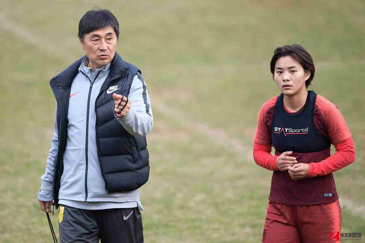 贾秀全,中国女足正在主帅贾秀全的率领下在苏州进行集训