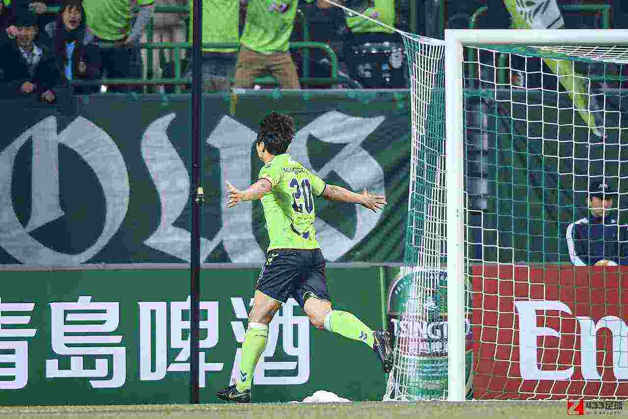 韩媒：退役与伤病有关，李同国将参与A级教练培训班