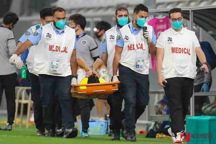 奥利维拉,记者：东京FC外援奥利维拉右脚挫伤且韧带损伤，预计将伤缺3-4周