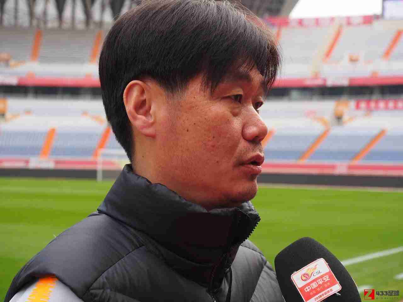 多位博主：武汉卓尔将于下周一官宣李霄鹏就任