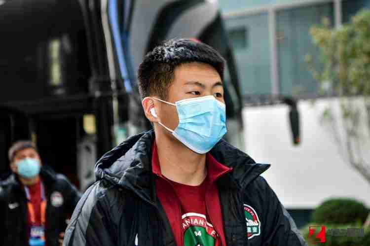 朱艺：陕西长安竞技签下前河南嵩山龙门球员杜长杰