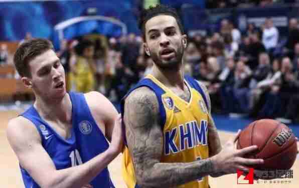 前NBA球员泰勒-霍尼卡特向警方开枪，目前已被击毙