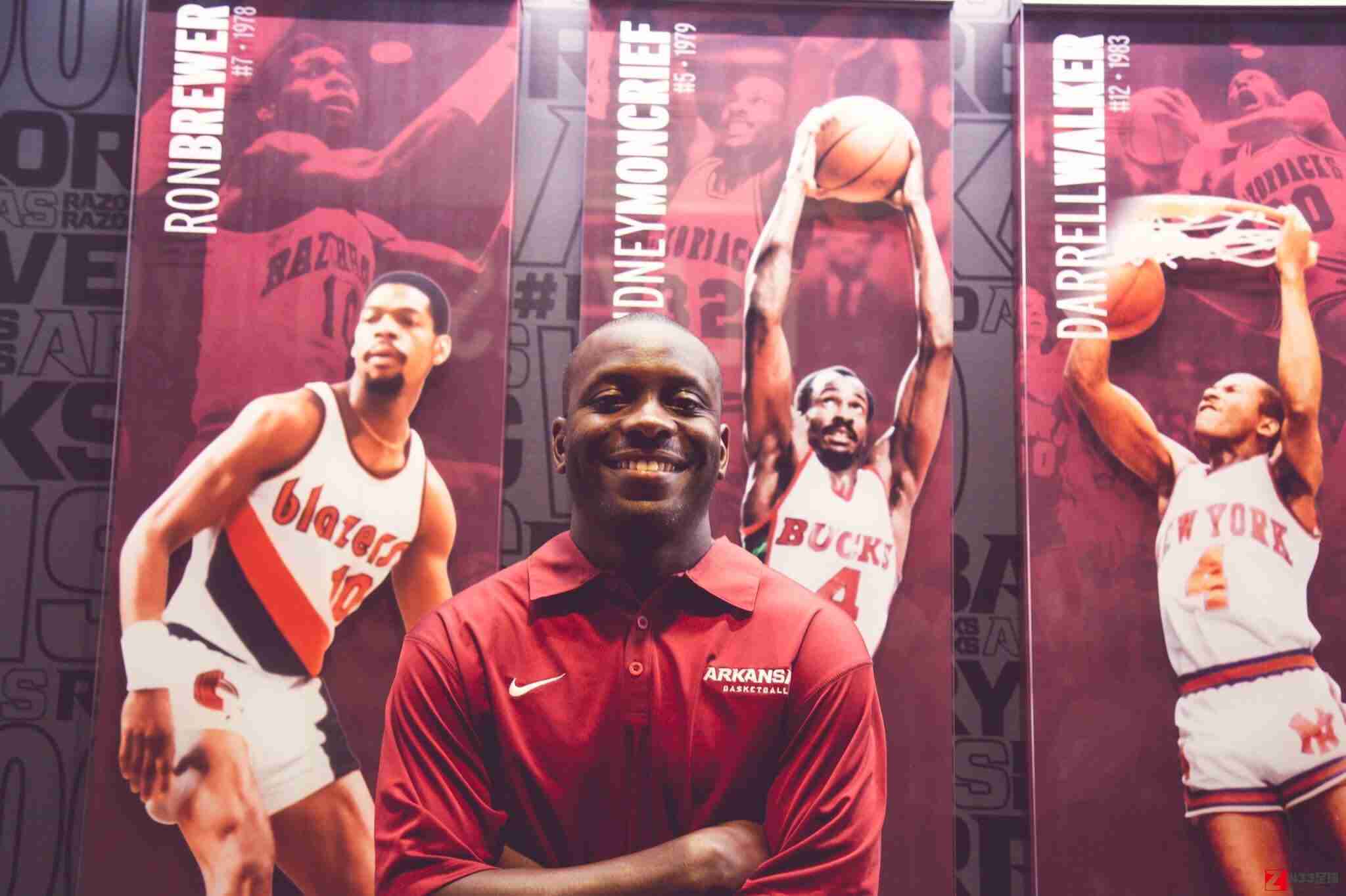 前NBA球员博伊金斯成为阿肯色大学学生运动员发展主管