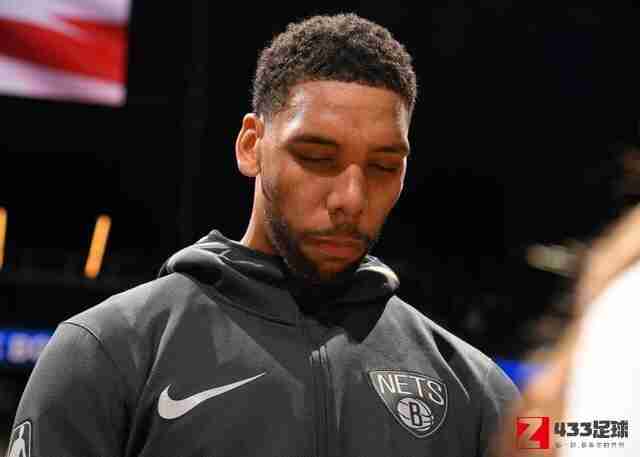 Woj：贾利尔-奥卡福已经与鹈鹕达成一份2年合同