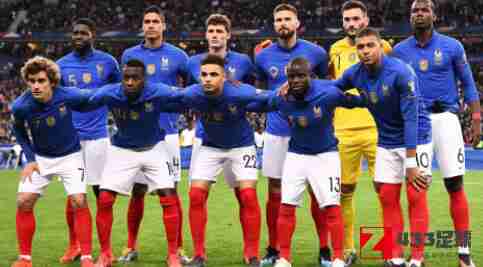 法国队球衣,法国队,法国队推出纪念版球衣，采用复古球衣设计理念